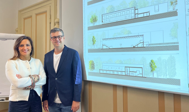 Il sindaco Cassani e l’assessore Mazzetti hanno presentato il progetto del nuovo palazzetto