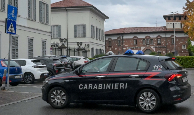 Castellanza, aggredisce dipendente comunale: la farà franca