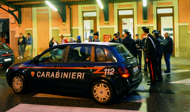 Accoltellato sul treno, soccorso a Saronno