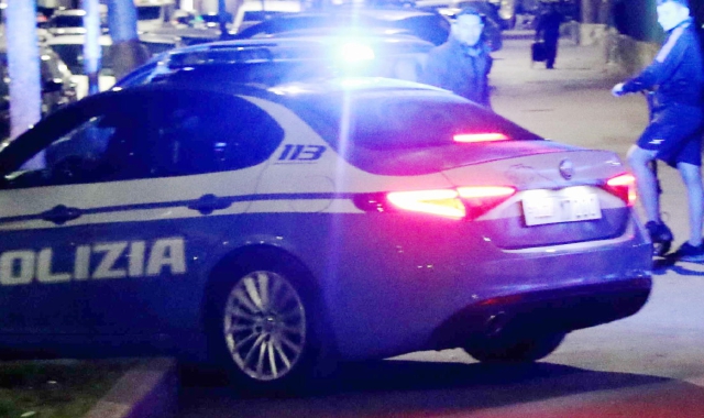 Botte davanti all’Hollywood: quattro arresti nella notte a Milano
