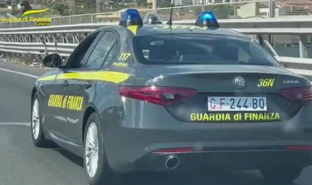 L’operazione è stata condotta dalla Guardia di Finanza (foto Archivio)