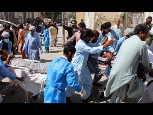 Nuova esplosione in Pakistan, 4 morti e 12 feriti in moschea