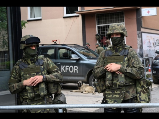 La Nato aumenta le forze dislocate in Kosovo