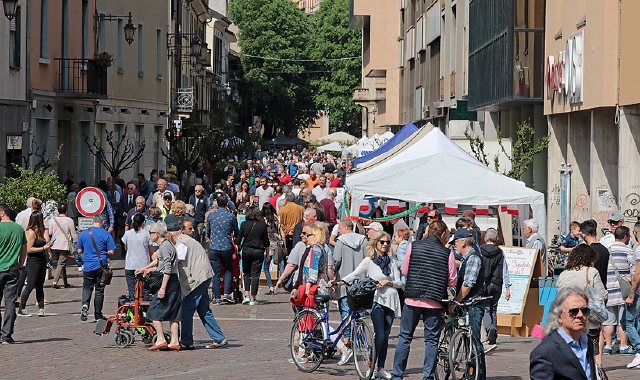 Torna la vetrina delle associazioni cittadine 