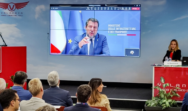 La videoconferenza del ministro Salvini a Volandia