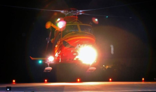 Mottarone, moto contro albero: gravissimo 22enne