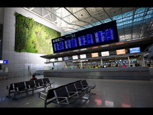 Aeroporto di Amburgo chiuso per minaccia di attentato