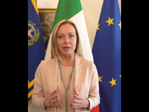 Meloni, continuiamo a contribuire alla stabilità del Libano