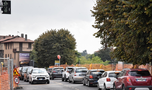Giornata difficile per il traffico a Varese (foto Blitz)