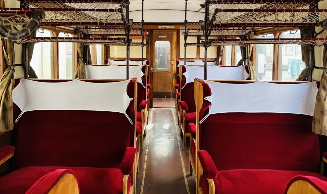 Il treno storico che farà il viaggio da Milano e Laveno