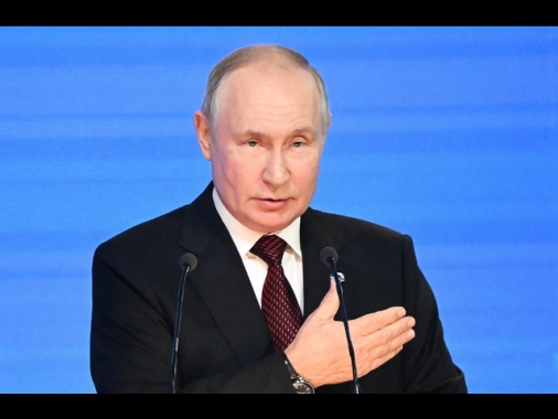 Putin, 'realistiche le proposte di pace Cina per Ucraina'