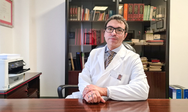 Il docente Fabio Angeli spiega perché l’ipertensione arteriosa è da considerarsi una conseguenza da tenere sotto controllo (Foto Archivio)