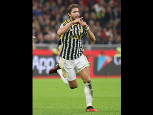 Milan-Juve 0-1, decide Locatelli