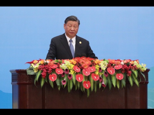 Xi visita la Banca centrale, prima volta da presidente