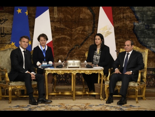 Al Sisi a Macron, 'evitare l'invasione di terra a Gaza'