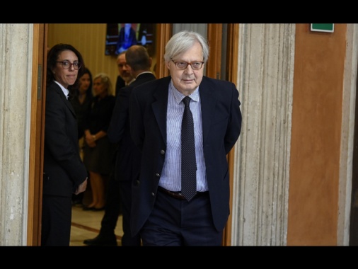 Il caso Sgarbi e il quadro comprato da Sforza Fogliani