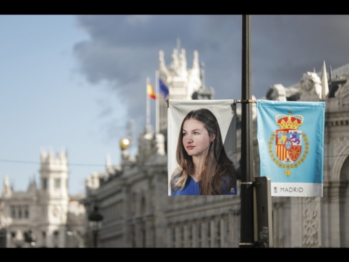 Spagna: Leonor da oggi erede al trono, assenti indipendentisti