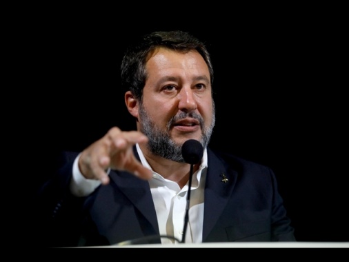 Salvini,fuori Hamas da Palestina,non finanziare terroristi