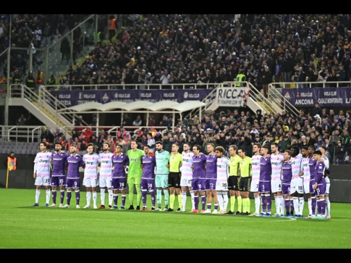Fiorentina in silenzio 'per rispetto presenti e non'
