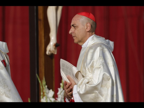 Il Vaticano apre, sì battesimi e padrini per trans e gay