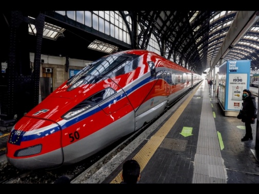 Oltre 1miliardo da Trenitalia per acquisto 40 nuovi Frecciarossa