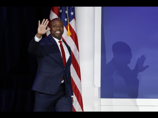 Usa 2024: senatore afroamericano Tim Scott lascia