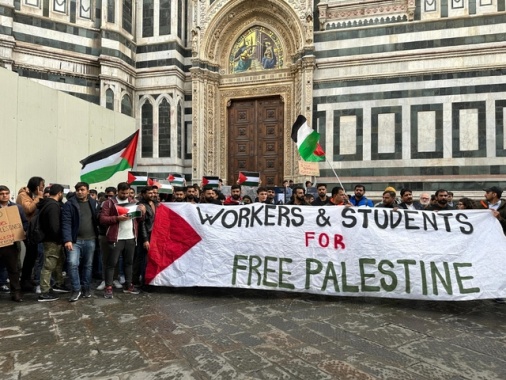 Manifestanti pro-Palestina, stop accesso a Duomo Firenze