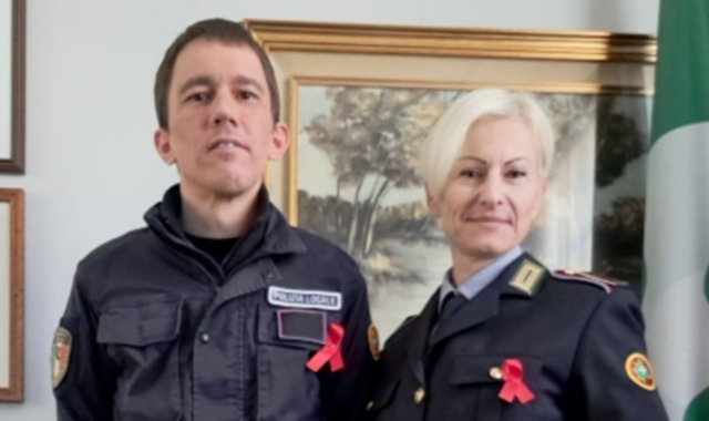 Brebbia, polizia locale con il nastro rosso