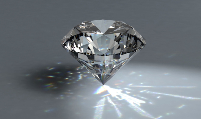Il caso della Intermarket diamond business scoppiò nel 2017. Anche il gallaratese investì sulle gemme