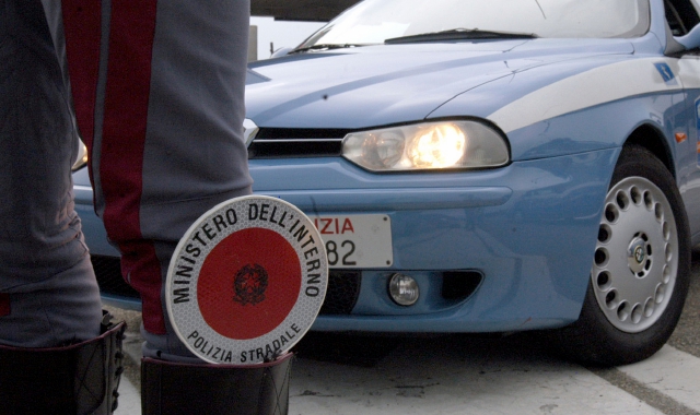 Auto contromano sulla A4: paura a Novara
