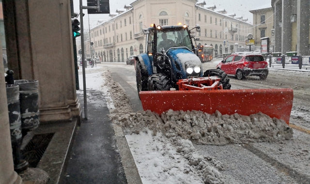 La neve del 4 dicembre 2020 nel centro di Varese