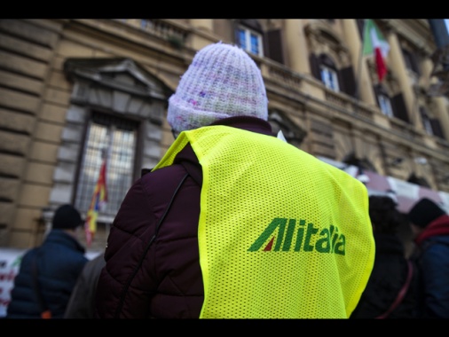 Swissport vuole assumere altri 400 dipendenti Alitalia