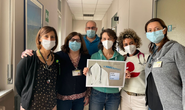 Varese, medici in sciopero. Ma al lavoro