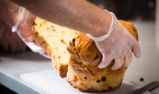 Il panettone è uno dei piatti nati per sbaglio (Foto Archivio)