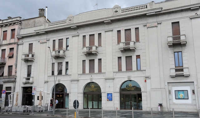 Il Teatro Tirinnanzi di Legnano (Foto Archivio)