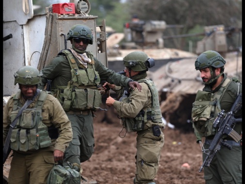 Israele, 90 operativi Hamas arrestati in ospedale Gaza nord
