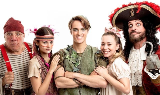 Il cast di “Peter Pan - Il musical”(Foto Archivio)