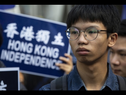 Hong Kong: attivista Tony Chung ha chiesto asilo politico a Gb