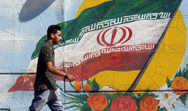 Novara: «Salviamo quel nostro cittadino onorario»