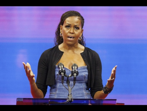 Michelle Obama, 'terrorizzata da ciò che può succedere nel 2024'