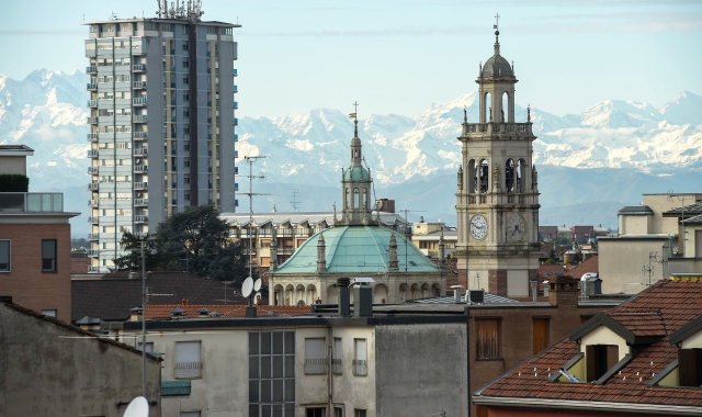 Busto: più abitanti, meno stranieri