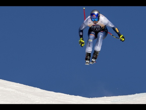 Sci: Paris 3/o in discesa Wengen e rivince Odermatt