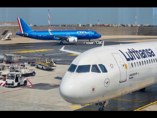 Lufthansa quest'anno prevede di assumere 13mila dipendenti
