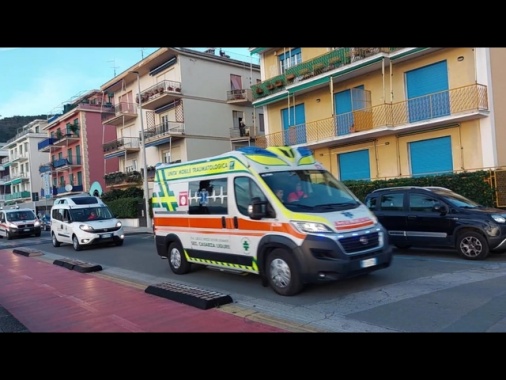 Investito da tubo metallico, un operaio morto in Abruzzo