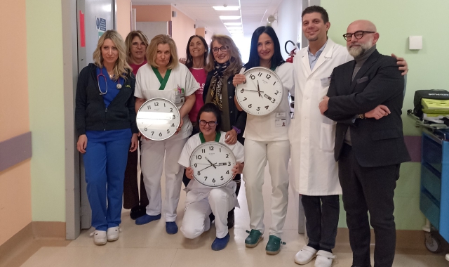 Il reparto di Medicina con i nuovi orologi da parete