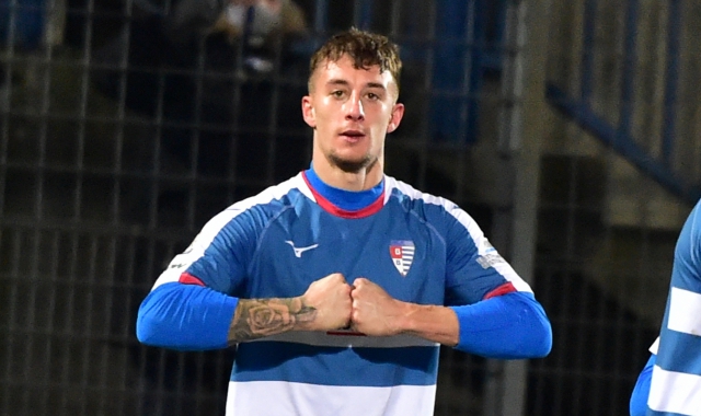 Davide Castelli decisivo nella vittoria in trasferta della Pro Patria