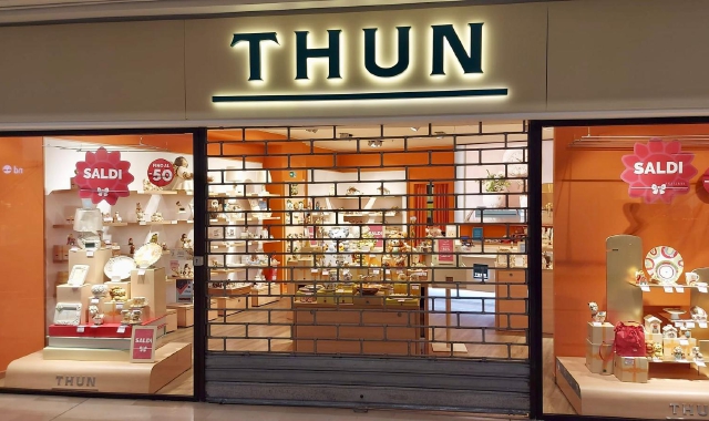 Il negozio Thun a Busto Arsizio (Foto Redazione)