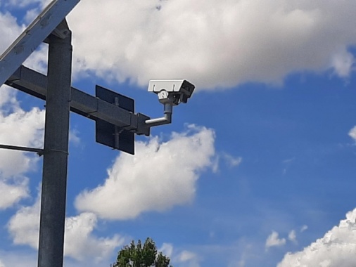 C'è un Fleximan spezzino, divelti due autovelox a Vezzano Ligure