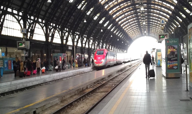Treni dall’Italia in ritardo, la Svizzera s’arrabbia