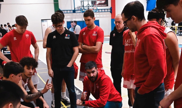 Basket, Serie B: impresa dei Roosters